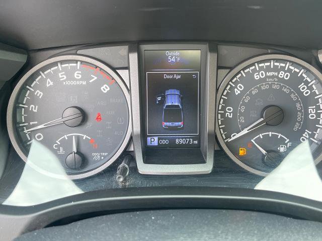 Used 2019 Toyota Tacoma TRD Sport image 8