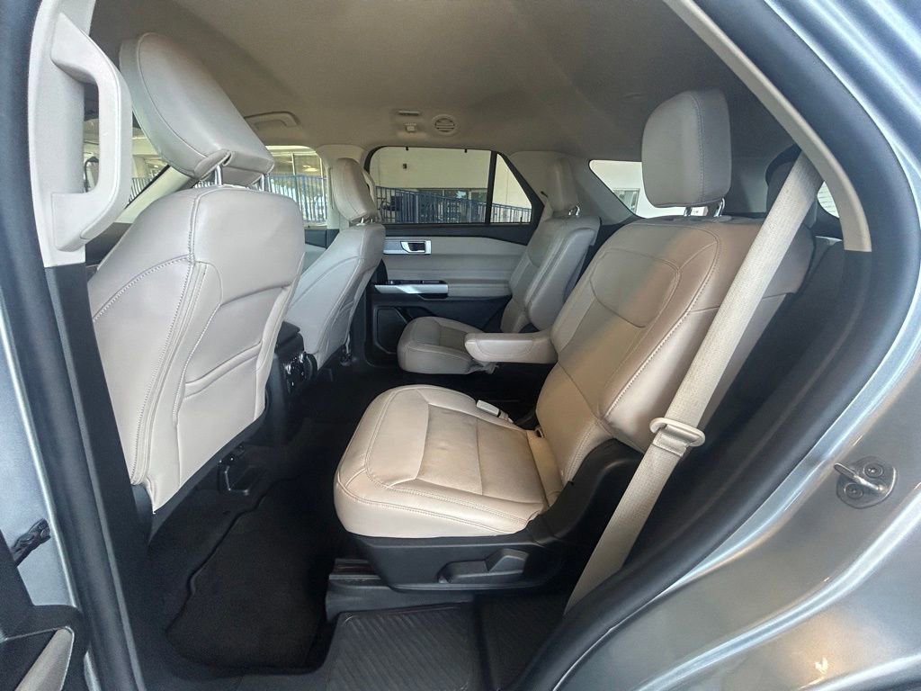 Certified 2023 Ford Explorer Limited w/ Equipment Group 301A image 35