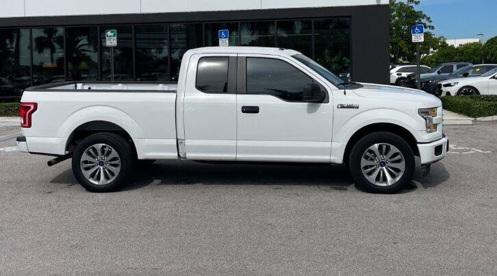 Certified 2017 Ford F150 XL w/ Equipment Group 101A Mid RWD image 5