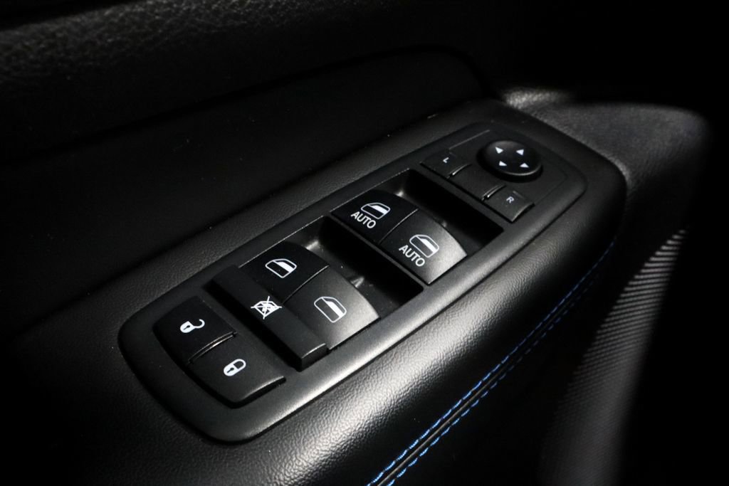 Used 2018 Jeep Grand Cherokee Laredo image 27