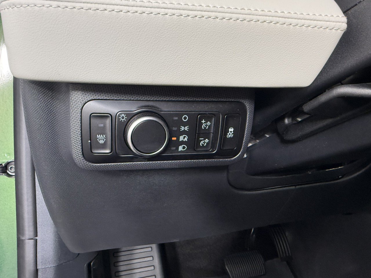 Certified 2025 Ford Mustang Mach-E Premium AWD/4WD image 20