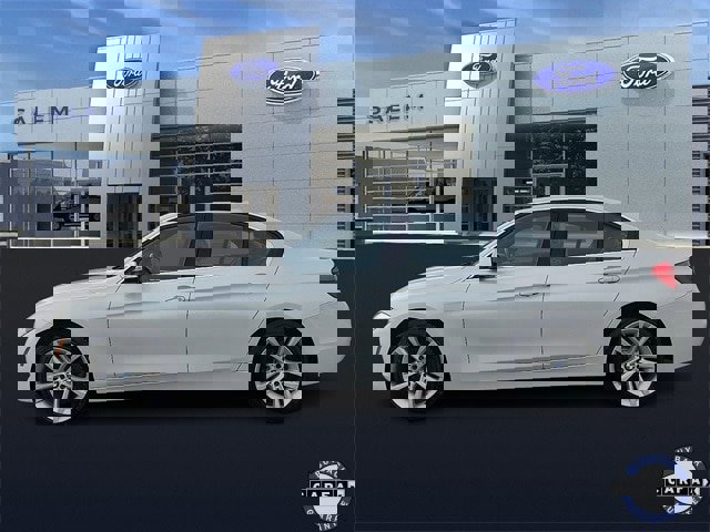 Used 2017 BMW 330i xDrive Sedan image 5