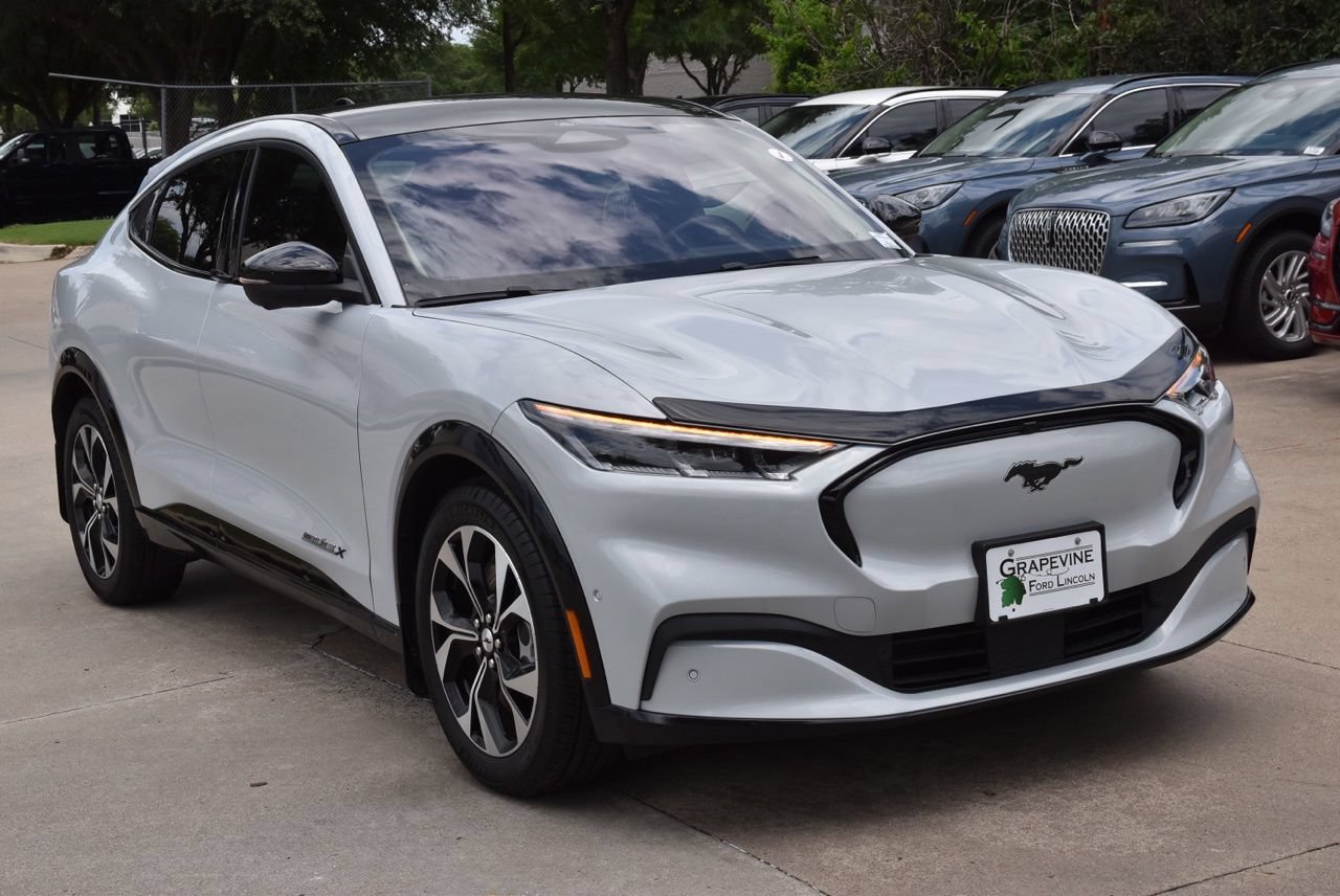 Certified 2023 Ford Mustang Mach-E Premium RWD image 4