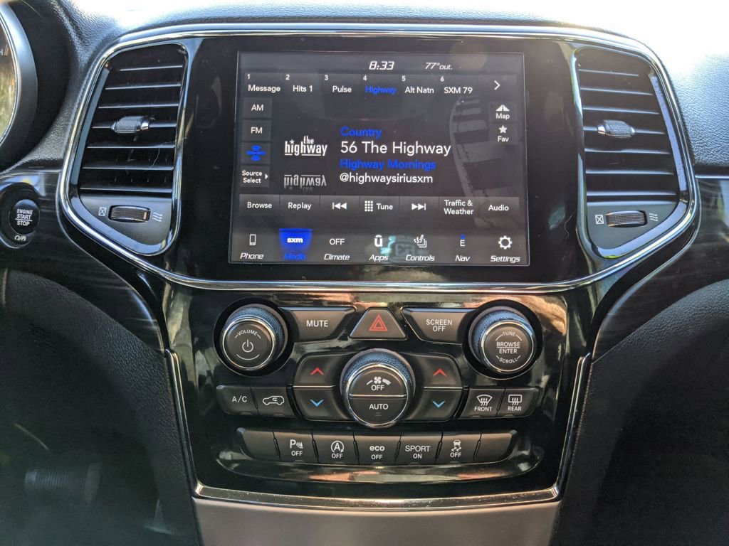 Used 2020 Jeep Grand Cherokee Altitude image 8