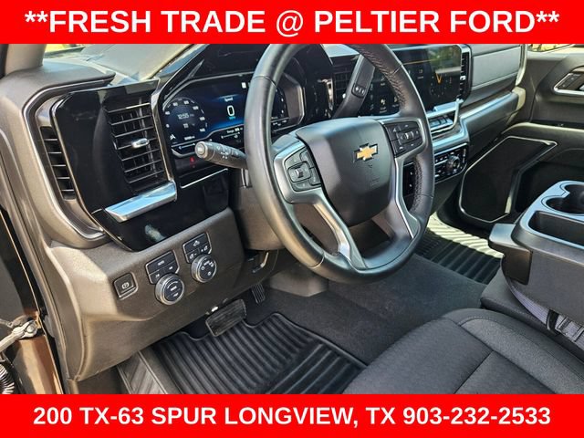 Used 2023 Chevrolet Silverado 1500 LT AWD/4WD image 16