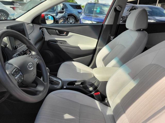 Used 2023 Hyundai Kona SEL image 16