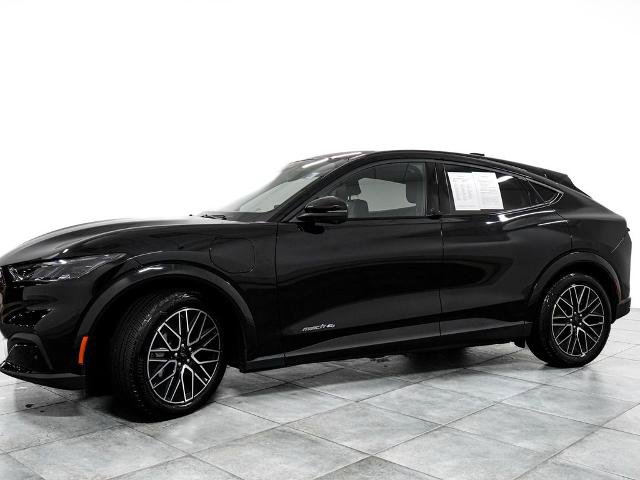 Certified 2025 Ford Mustang Mach-E Premium AWD/4WD image 4