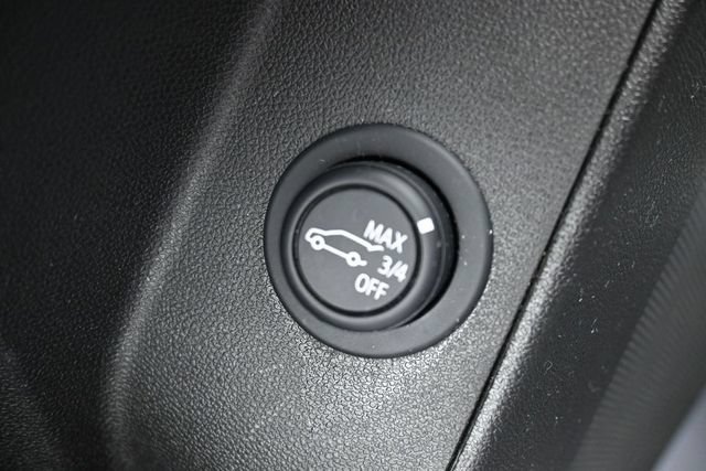 Used 2024 Chevrolet Equinox LT AWD/4WD image 16