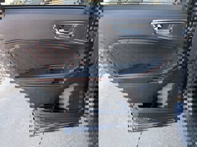 Certified 2022 Ford Edge ST-Line image 27