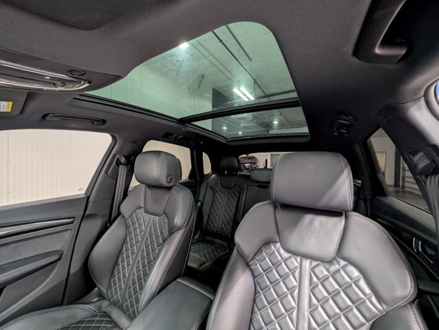 Used 2021 Audi SQ5 Premium Plus w/ Premium Plus Package AWD/4WD image 14