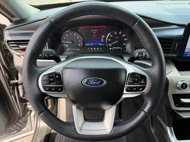 Certified 2023 Ford Explorer XLT w/ Equipment Group 202A AWD/4WD image 15