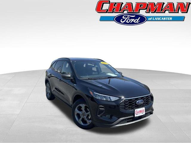 Certified 2025 Ford Escape ST-Line AWD/4WD image 1