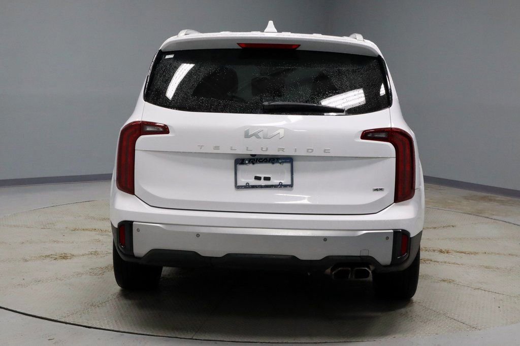 Used 2023 Kia Telluride S image 4