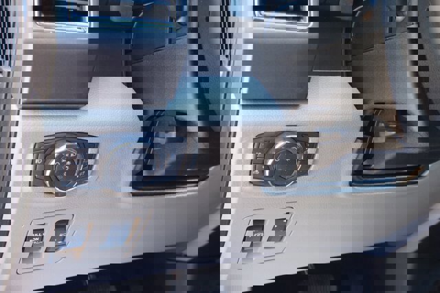 Certified 2020 Ford F150 XLT w/ Equipment Group 302A Luxury image 19