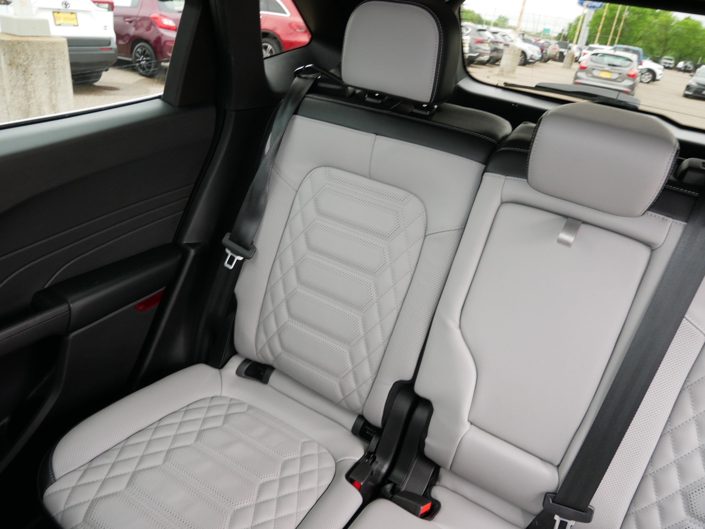 Certified 2023 Ford Escape Platinum w/ Premium Technology Package AWD/4WD image 12
