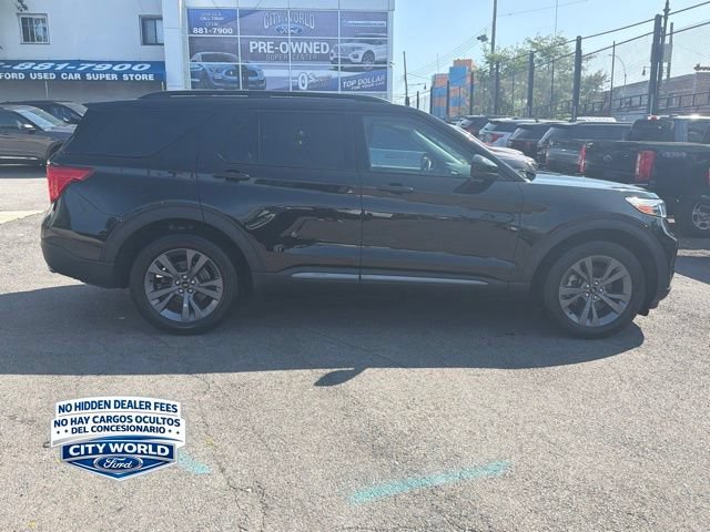 Certified 2023 Ford Explorer XLT w/ Equipment Group 202A AWD/4WD image 4