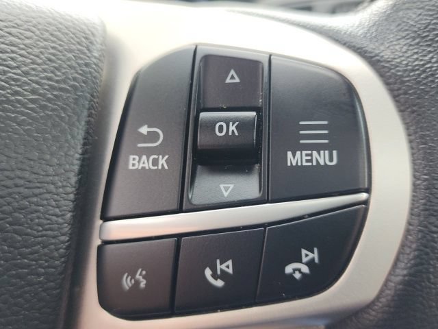 Certified 2022 Ford Explorer XLT w/ Equipment Group 202A AWD/4WD image 32
