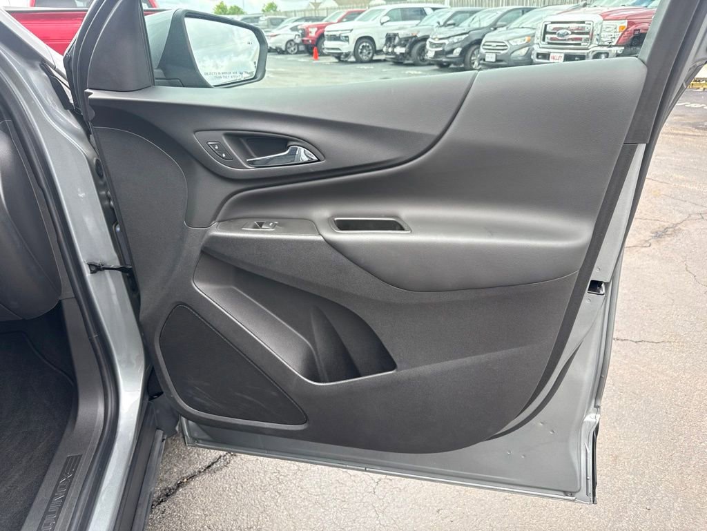 Used 2024 Chevrolet Equinox LT AWD/4WD image 32