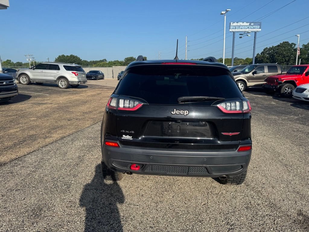 Used 2020 Jeep Cherokee Trailhawk AWD/4WD image 7
