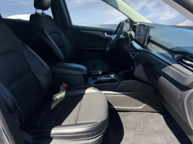 Certified 2024 Ford Escape SE FWD image 14
