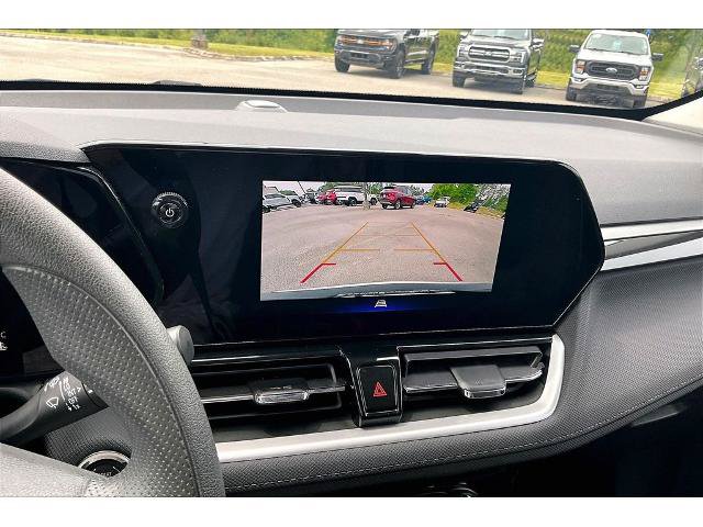 Used 2025 Chevrolet TrailBlazer LT AWD/4WD image 13