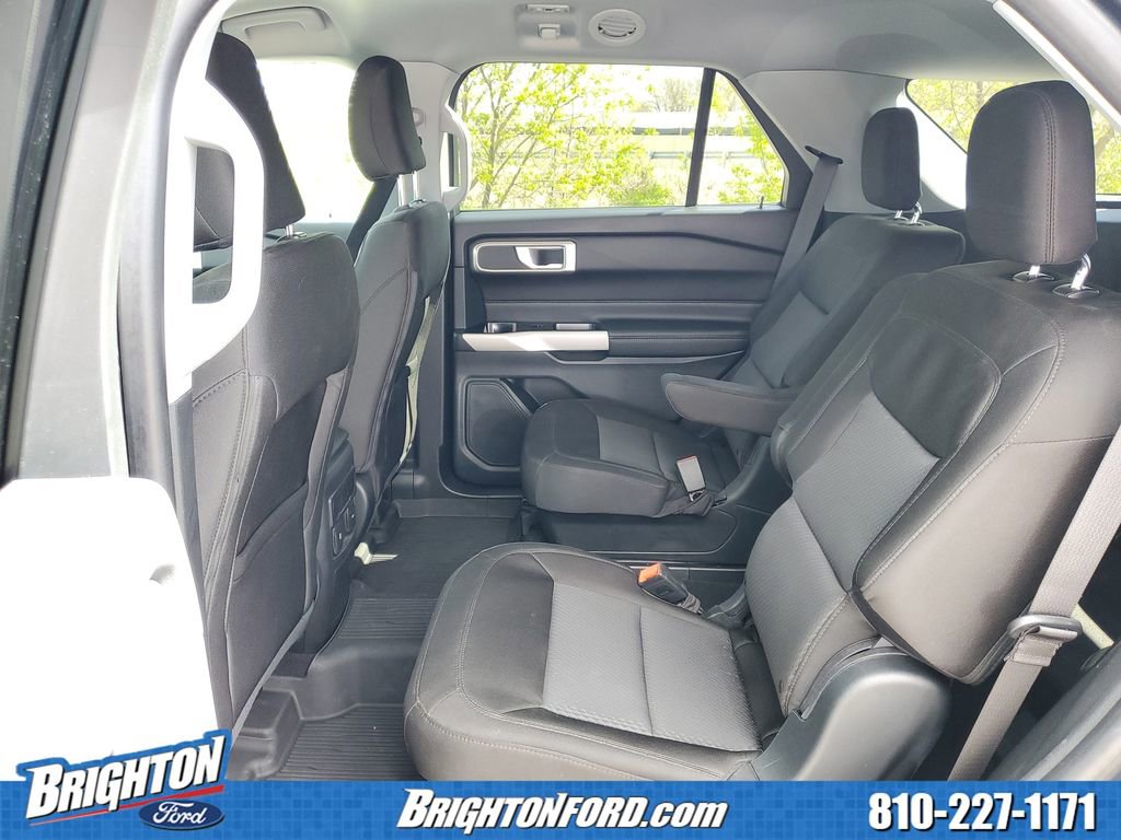 Certified 2024 Ford Explorer XLT AWD/4WD image 12