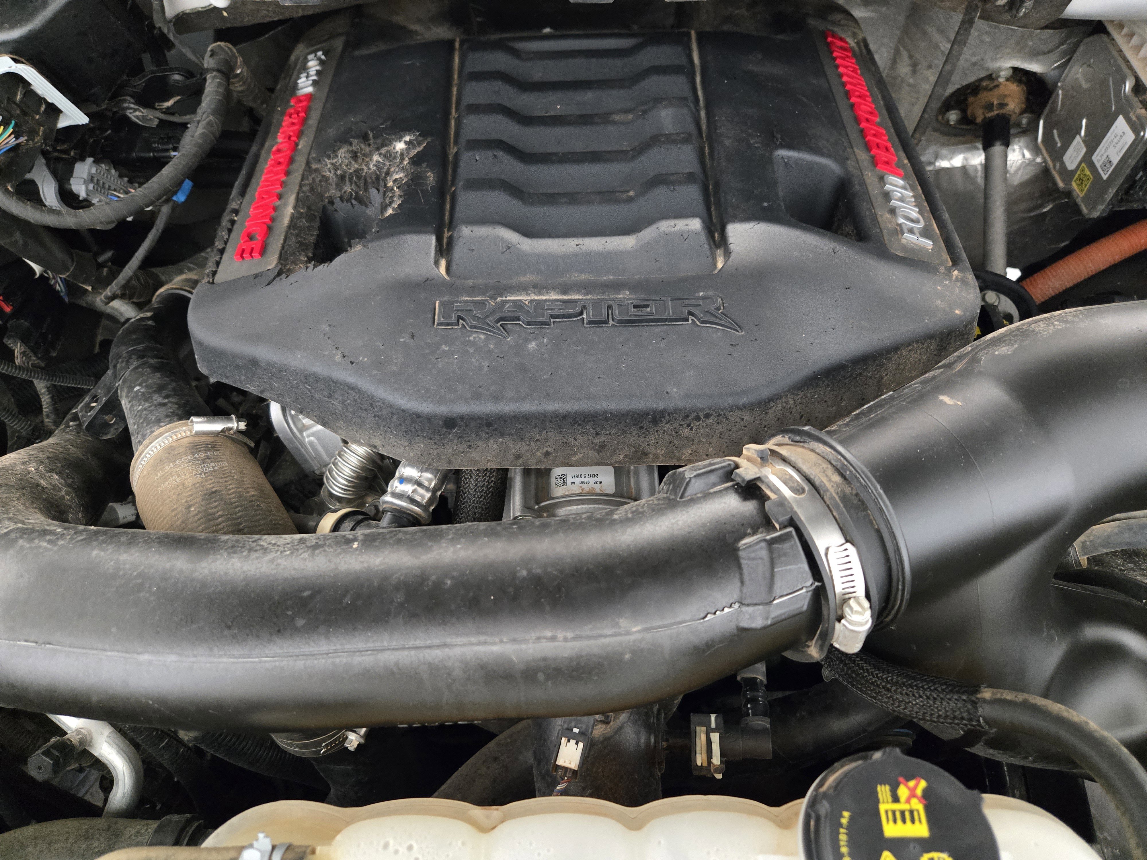 Certified 2025 Ford F150 Raptor AWD/4WD image 32