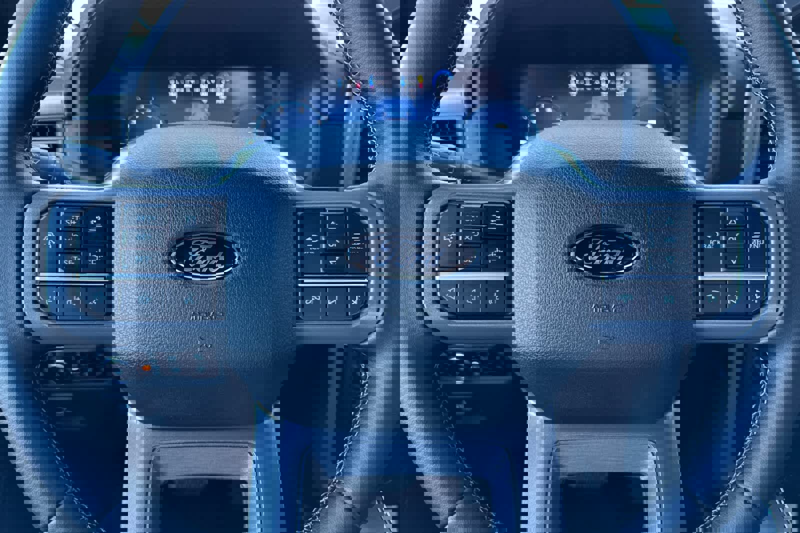 Certified 2025 Ford F150 XLT w/ Equipment Group 302A MID image 23