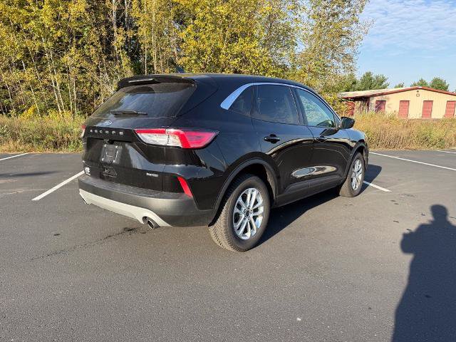 Certified 2022 Ford Escape SE w/ Cold Weather Package AWD/4WD image 3