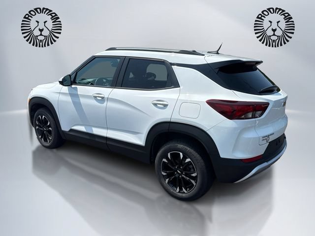 Used 2021 Chevrolet TrailBlazer LT w/ Premium Seating Package AWD/4WD image 9