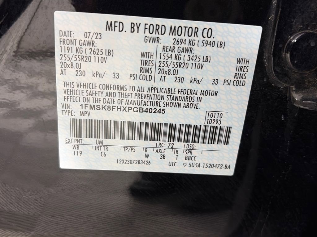 Certified 2023 Ford Explorer Limited w/ Equipment Group 301A AWD/4WD image 9