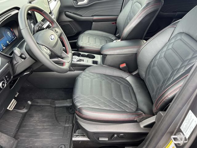 Certified 2023 Ford Escape ST-Line Elite w/ Premium Technology Package AWD/4WD image 19