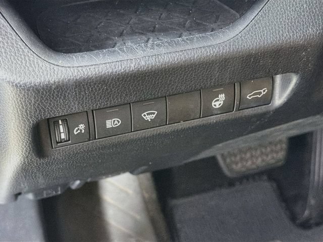 Used 2019 Toyota RAV4 XLE Premium w/ Cold Weather Package FWD image 12