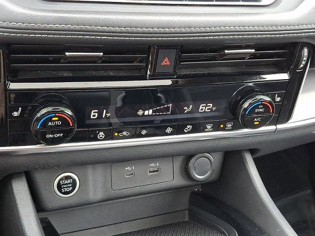 Used 2021 Nissan Rogue SV w/ Premium Package AWD/4WD image 17