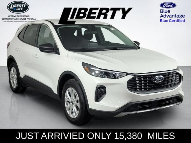 Certified 2023 Ford Escape Active AWD/4WD image 1