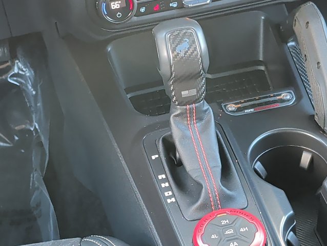 Certified 2024 Ford Bronco Raptor w/ Interior Carbon Fibre Pack AWD/4WD image 23