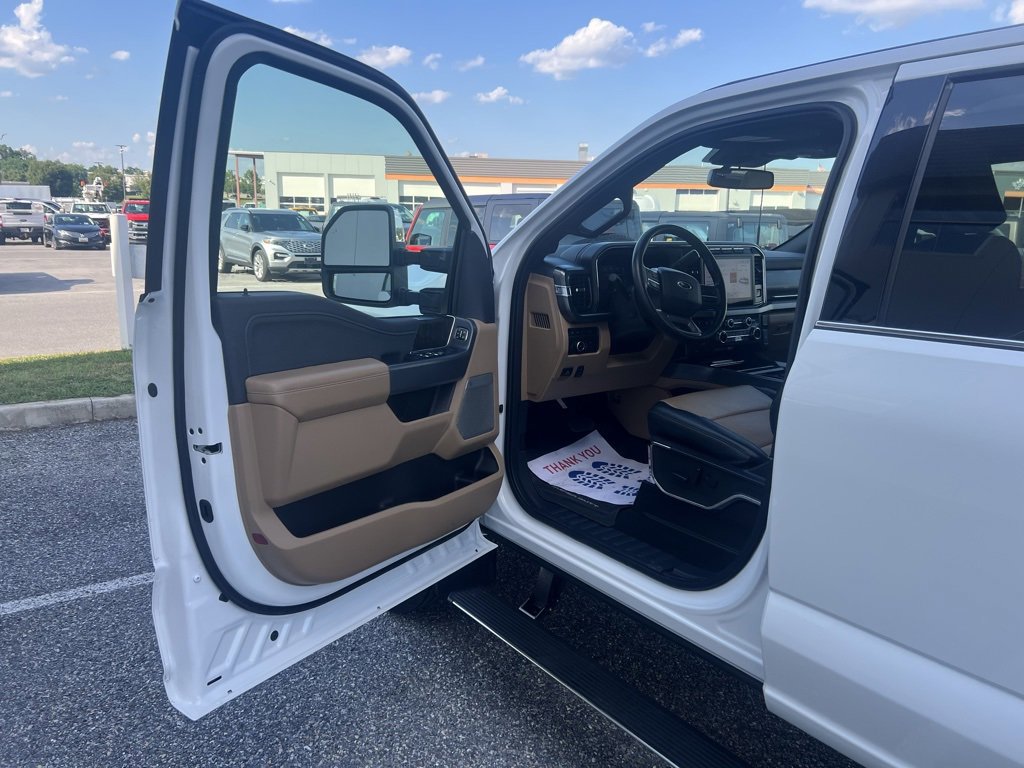Certified 2024 Ford F250 Lariat w/ Lariat Ultimate Package image 10