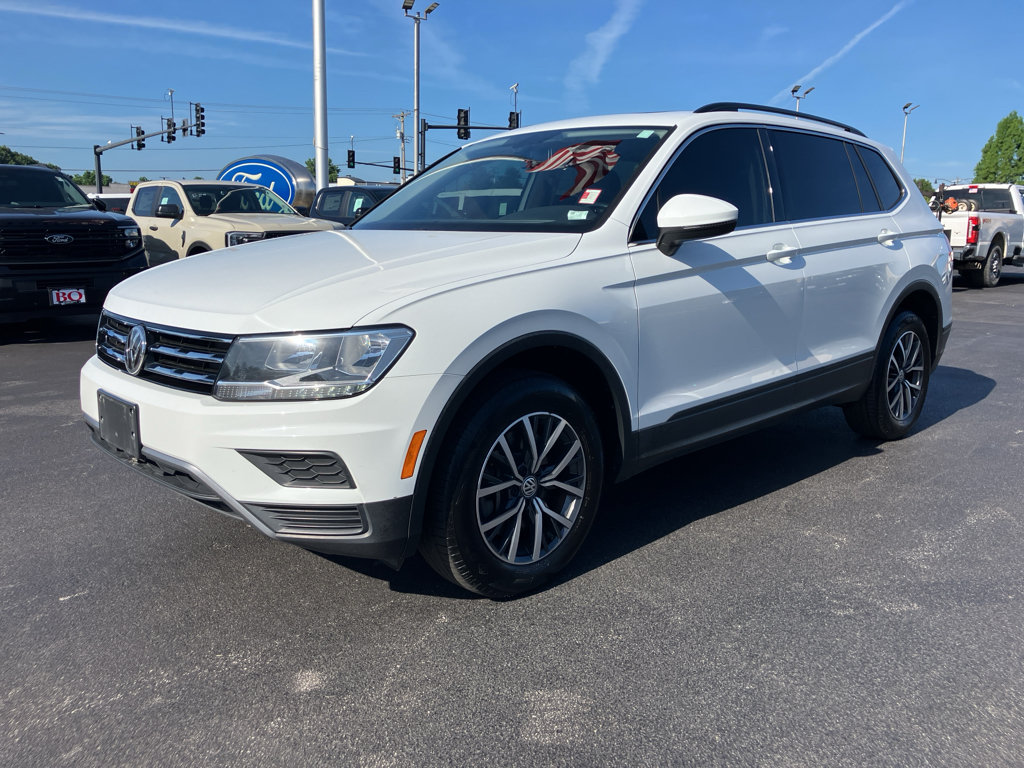 Used 2019 Volkswagen Tiguan SE AWD/4WD image 2