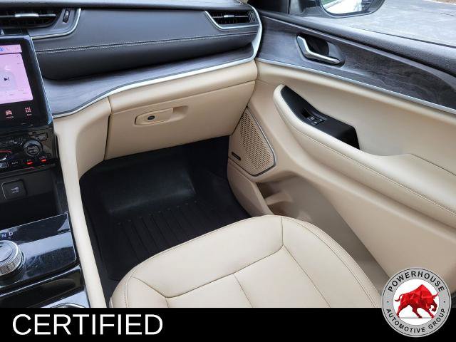 Used 2022 Jeep Grand Cherokee L Limited RWD image 23