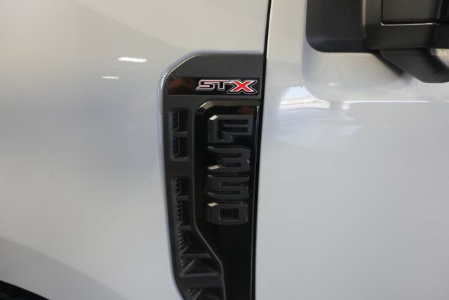 Certified 2025 Ford F350 XL w/ STX Appearance Package AWD/4WD image 24