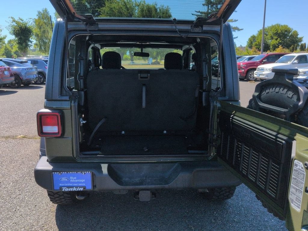 Used 2021 Jeep Wrangler Sport AWD/4WD image 25