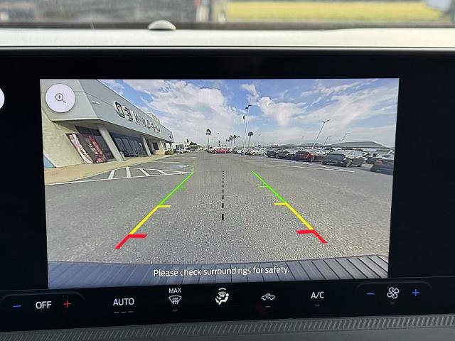 Certified 2025 Ford Maverick XL w/ Equipment Group 102A image 25