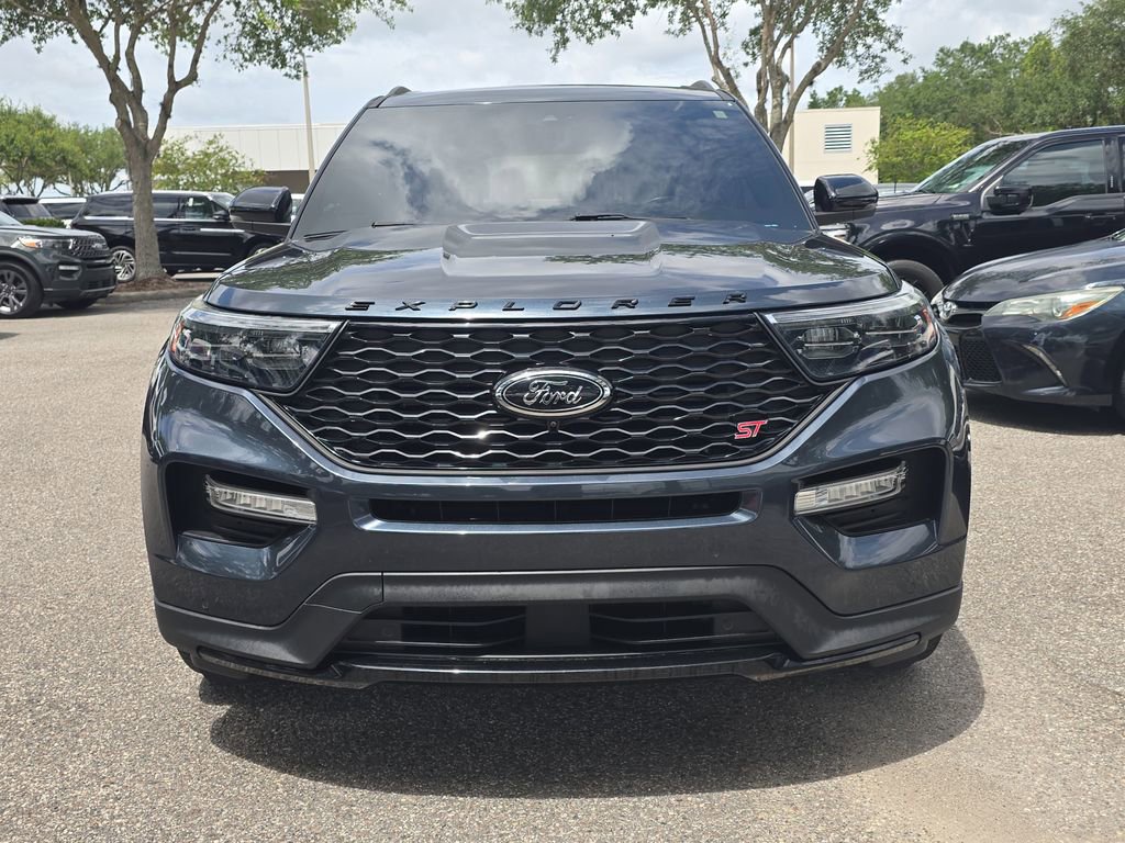 Certified 2022 Ford Explorer ST w/ Equipment Group 401A AWD/4WD image 2