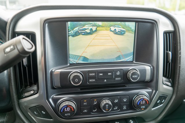 Used 2018 Chevrolet Silverado 1500 LT w/ All Star Edition AWD/4WD image 21