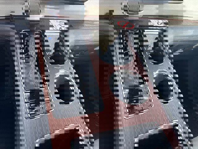 Used 2024 Toyota Sienna XLE image 20