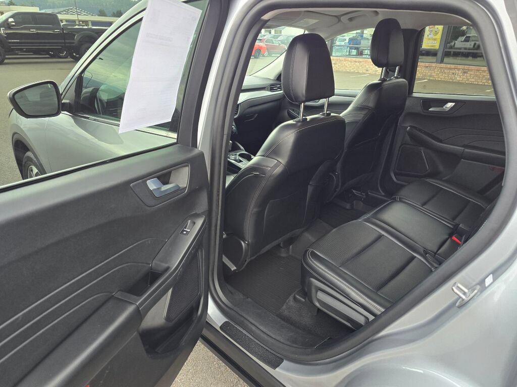 Certified 2023 Ford Escape Platinum AWD/4WD image 15
