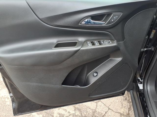 Used 2022 Chevrolet Equinox LT image 11