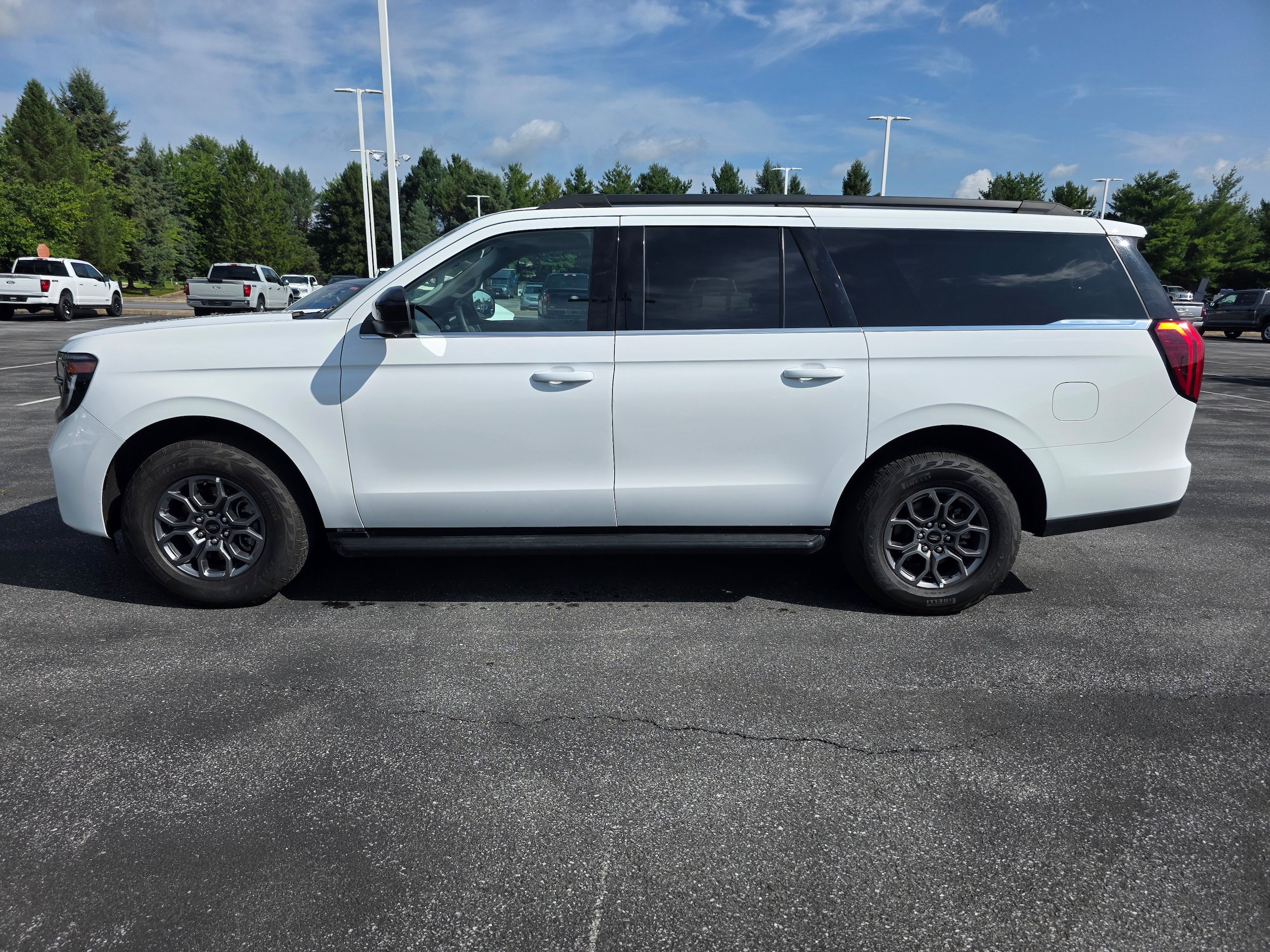 Certified 2025 Ford Expedition Max Active AWD/4WD image 2