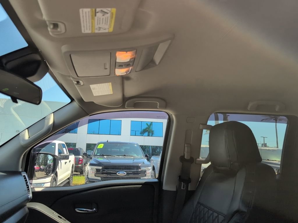 Used 2023 Nissan Frontier SV w/ SV Convenience Package image 10