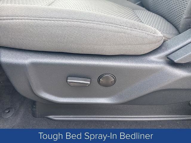 Certified 2022 Ford F250 XLT w/ XLT Premium Package AWD/4WD image 11